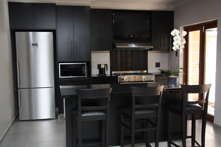 5 Bedroom Property for Sale in Waverley Free State